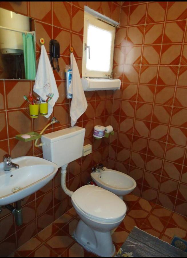 Private Room In A Shared Apartment In The Center Of Bar Esterno foto